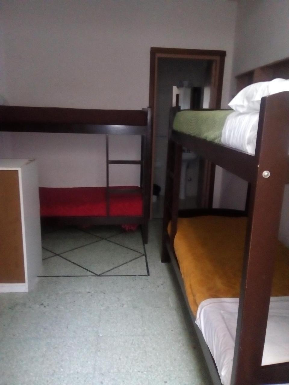 Hostel Urbano Mar del Plata Exterior photo